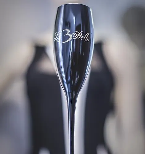 ベッド・アンド・ブレックファスト Le 3 Stelle 3*